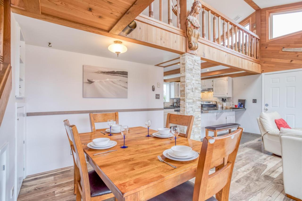 Lakefront Beachhouse 락커웨이비치 외부 사진