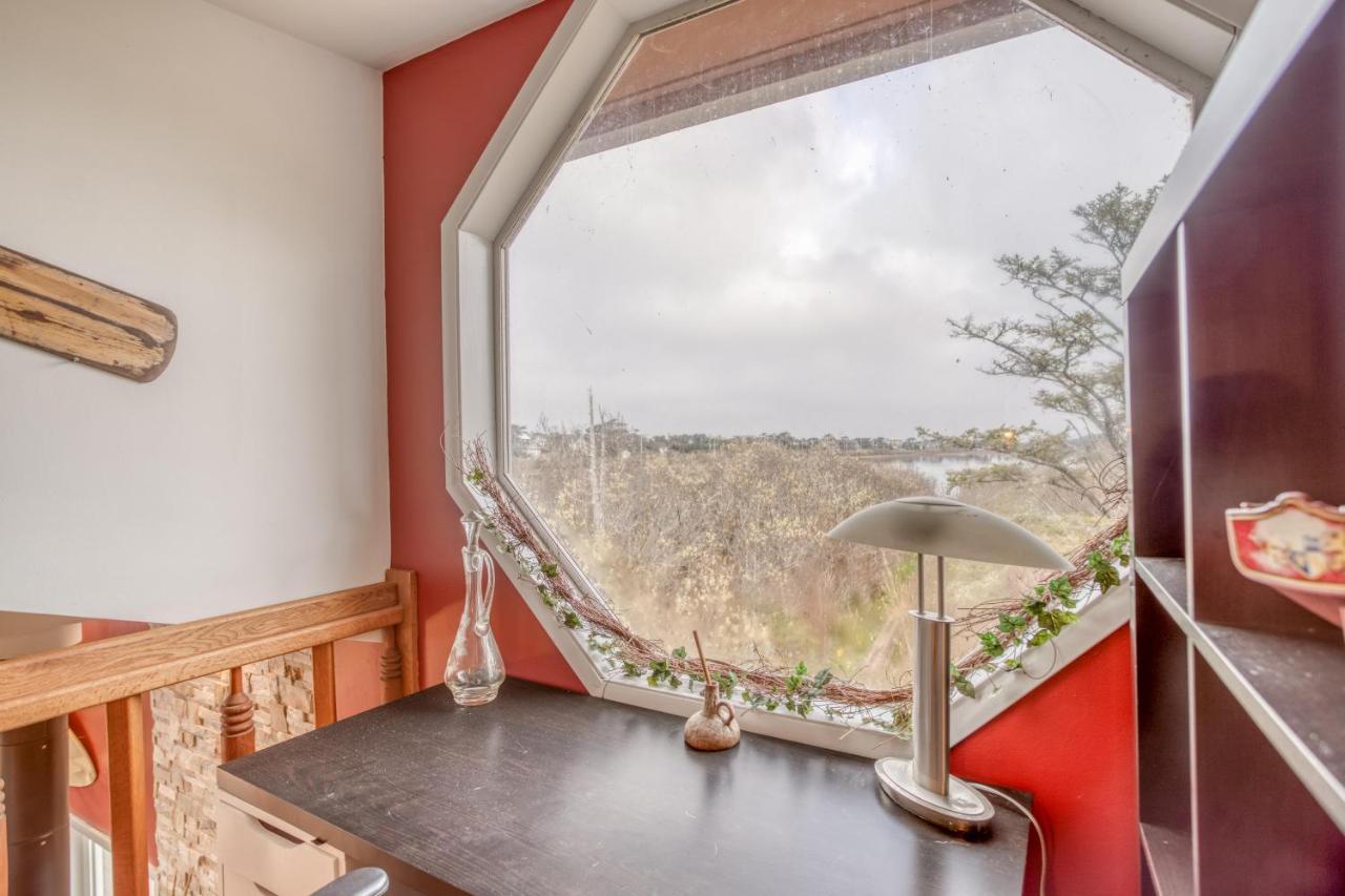 Lakefront Beachhouse 락커웨이비치 외부 사진