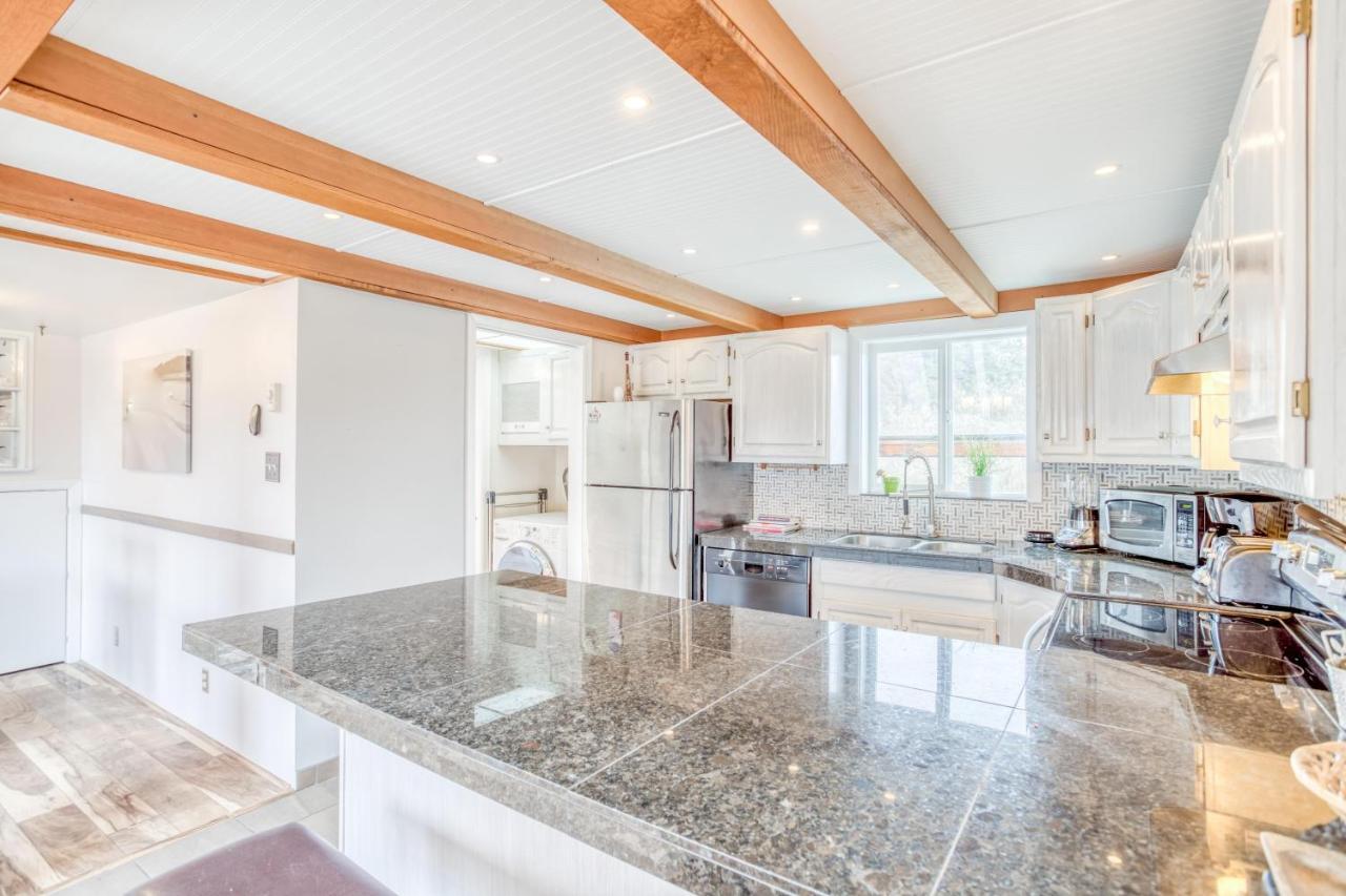 Lakefront Beachhouse 락커웨이비치 외부 사진